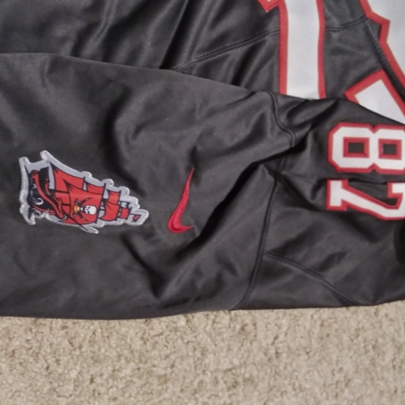 Large Nike NFL Tampa Bay Gronkowski football jersey. Gray and red. - Picture 4 of 6
